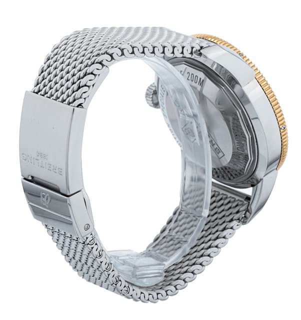 Breitling SuperOcean Heritage II 44 UB2030 Image 3